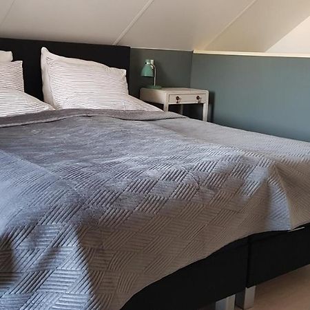 היירהוחברד Prachtig Vrijstaand Appartement Aan Het Water מראה חיצוני תמונה