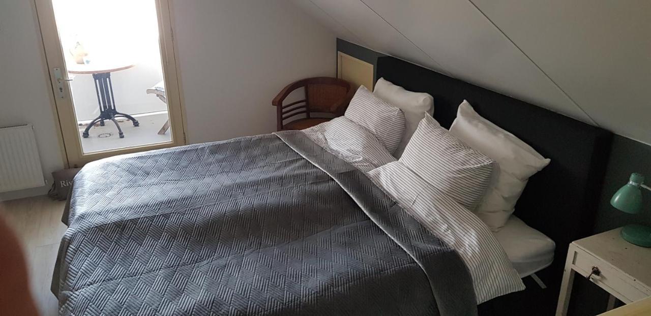 היירהוחברד Prachtig Vrijstaand Appartement Aan Het Water מראה חיצוני תמונה